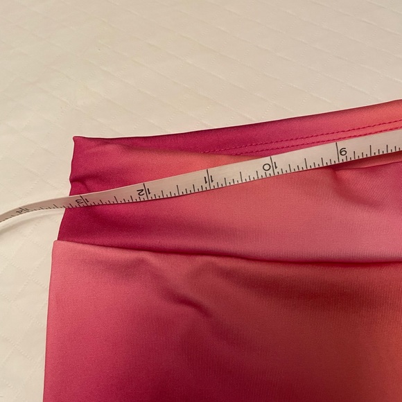 Youth Girls Hurley Size 14/16 multi coloured leggings. - Picture 10 of 12